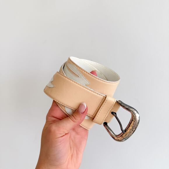 Escada Classic Embossed Pattern Design Leather Silver Buckle Belt Cream 40